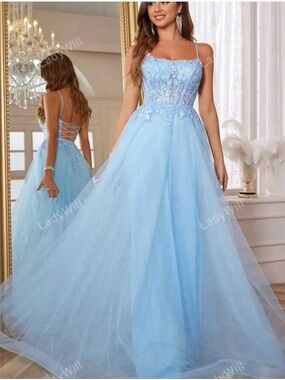 Elegant Light Blue Lace Appliqué Ball Gown Dress